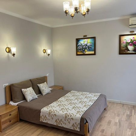 Apartment Kvitka Lviv Ngoại thất bức ảnh